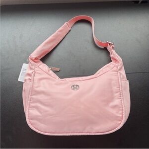 Lululemon mini shoulder bag 4l pink
